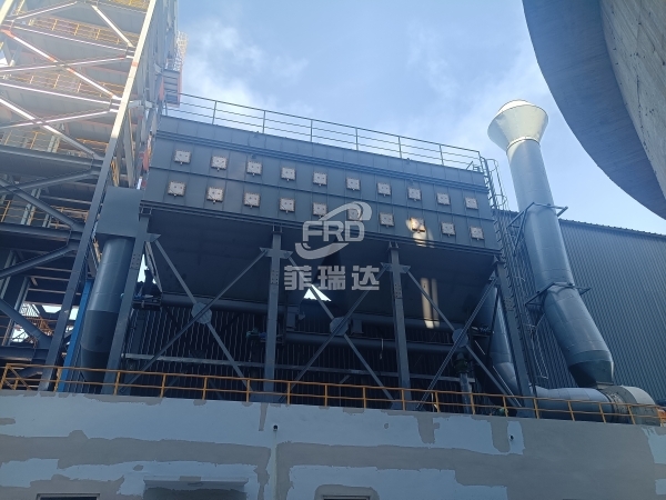 耐高溫袋式除塵器