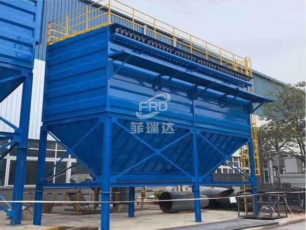 袋式除塵器是一種高效干式除塵器