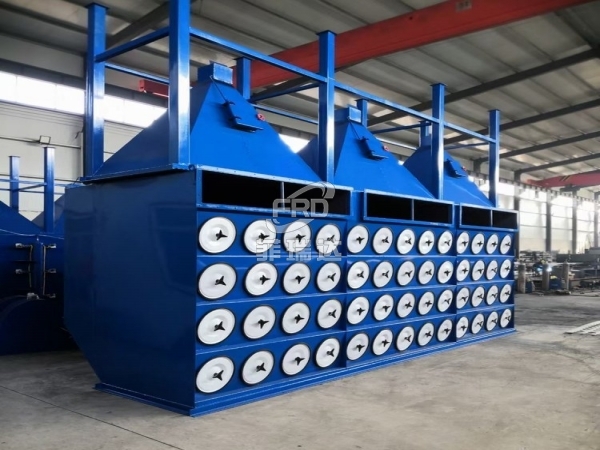 風量7200m3/h豎裝式濾筒除塵器